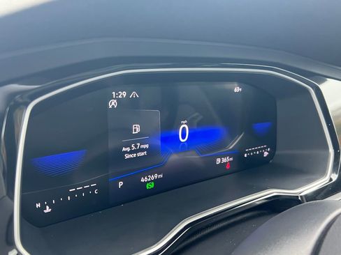 Used 2024 Volkswagen Jetta SE image 20