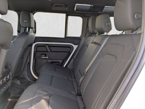 Certified 2025 Land Rover Defender 110 S AWD/4WD image 21