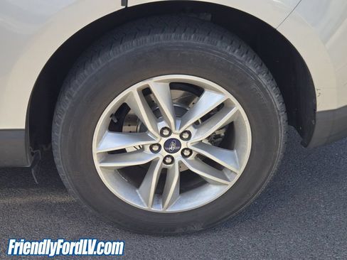 Used 2016 Ford Edge SEL AWD/4WD image 5
