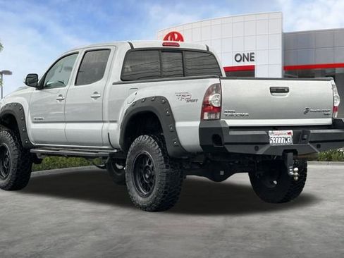 Used 2013 Toyota Tacoma PreRunner w/ TRD Sport Pkg image 6