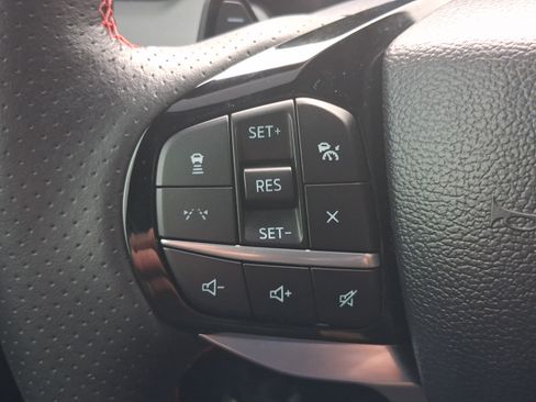 Used 2025 Ford Explorer ST AWD/4WD image 24