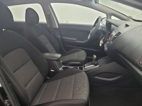 Used 2017 Kia Forte LX FWD image 21