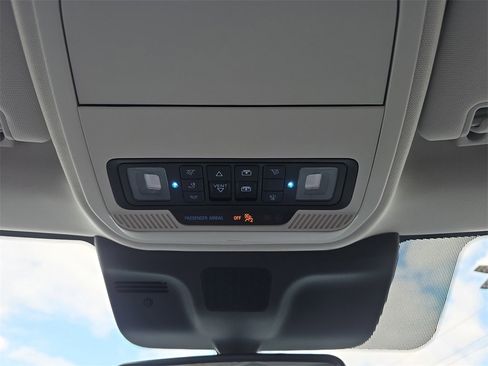 New 2025 Ford Expedition Platinum w/ Driver's Package image 29