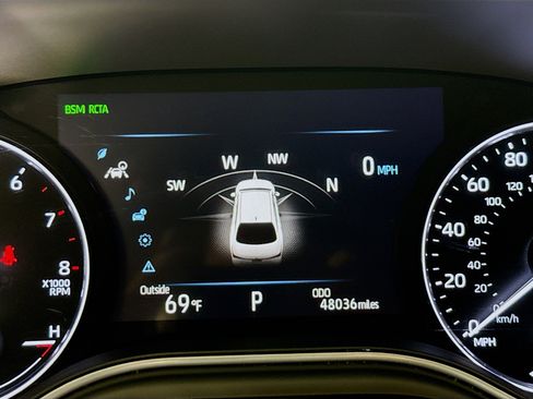 Used 2019 Toyota Avalon Limited image 13