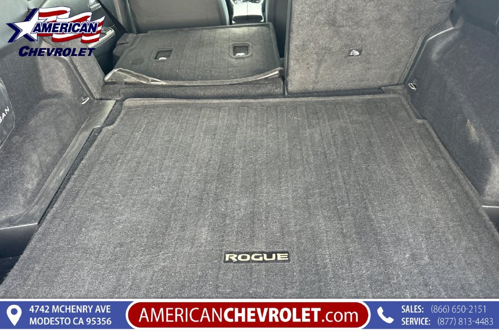 Used 2025 Nissan Rogue SV AWD/4WD image 19