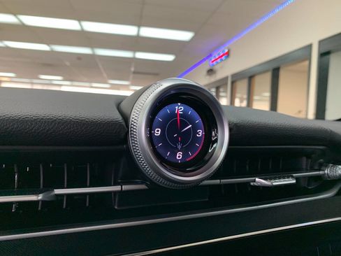 Used 2024 Maserati Grecale GT image 17