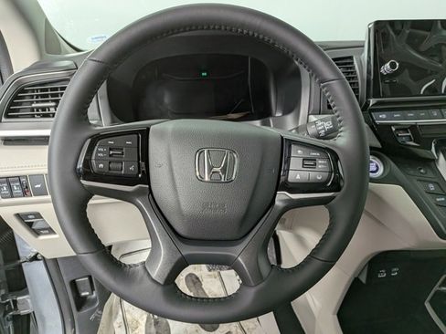 New 2026 Honda Odyssey EX-L image 18