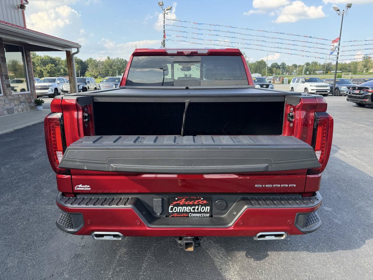 Used 2024 GMC Sierra 1500 Denali w/ Denali Reserve Package AWD/4WD image 6