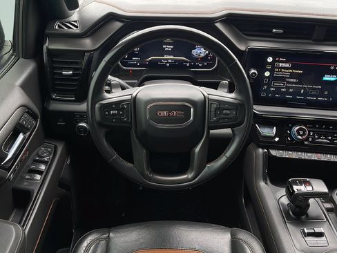 Used 2022 GMC Sierra 1500 AT4 w/ AT4 Premium Package image 17