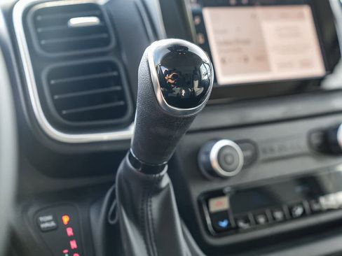 New 2026 RAM ProMaster 1500 w/ Quick Order Package 22G SLT image 19