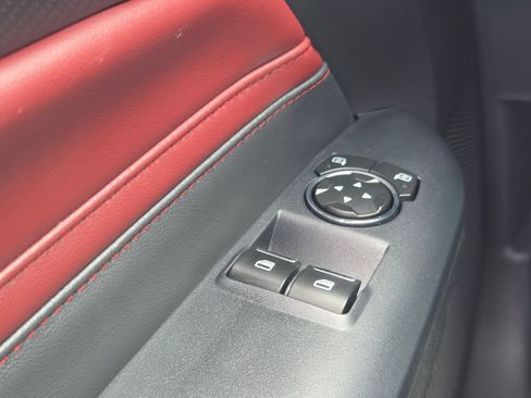 Used 2025 Ford Mustang Premium RWD image 34