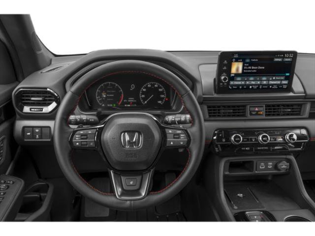 Used 2025 Honda Pilot TrailSport image 6