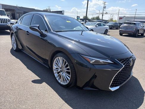 Used 2022 Lexus IS 300 w/ Premium Package RWD image 7