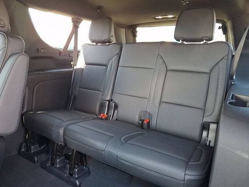 Used 2025 GMC Yukon XL Denali AWD/4WD image 20