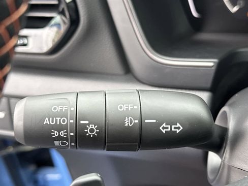 Used 2025 Honda Pilot TrailSport image 22