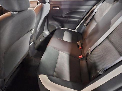 Used 2020 Nissan Versa SV w/ Trunk Package image 15