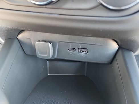 New 2026 Chevrolet Trax LS w/ LS Convenience Package FWD image 24