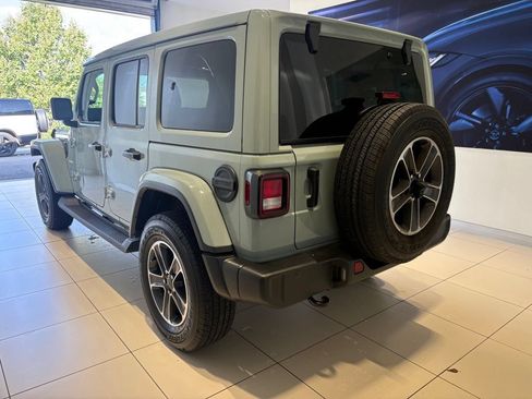 Used 2023 Jeep Wrangler Unlimited Sahara w/ Cold Weather Group AWD/4WD image 2