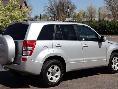 Used 2010 Suzuki Grand Vitara Premium image 4