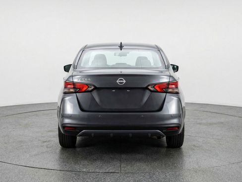 Used 2025 Nissan Versa SV image 7