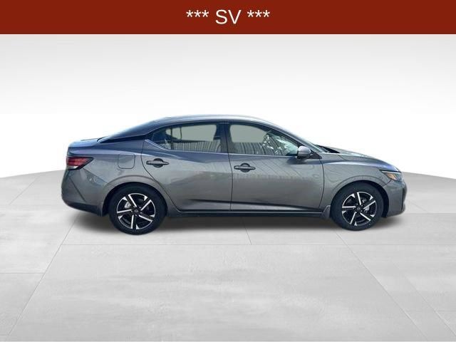 Used 2024 Nissan Sentra SV FWD image 8