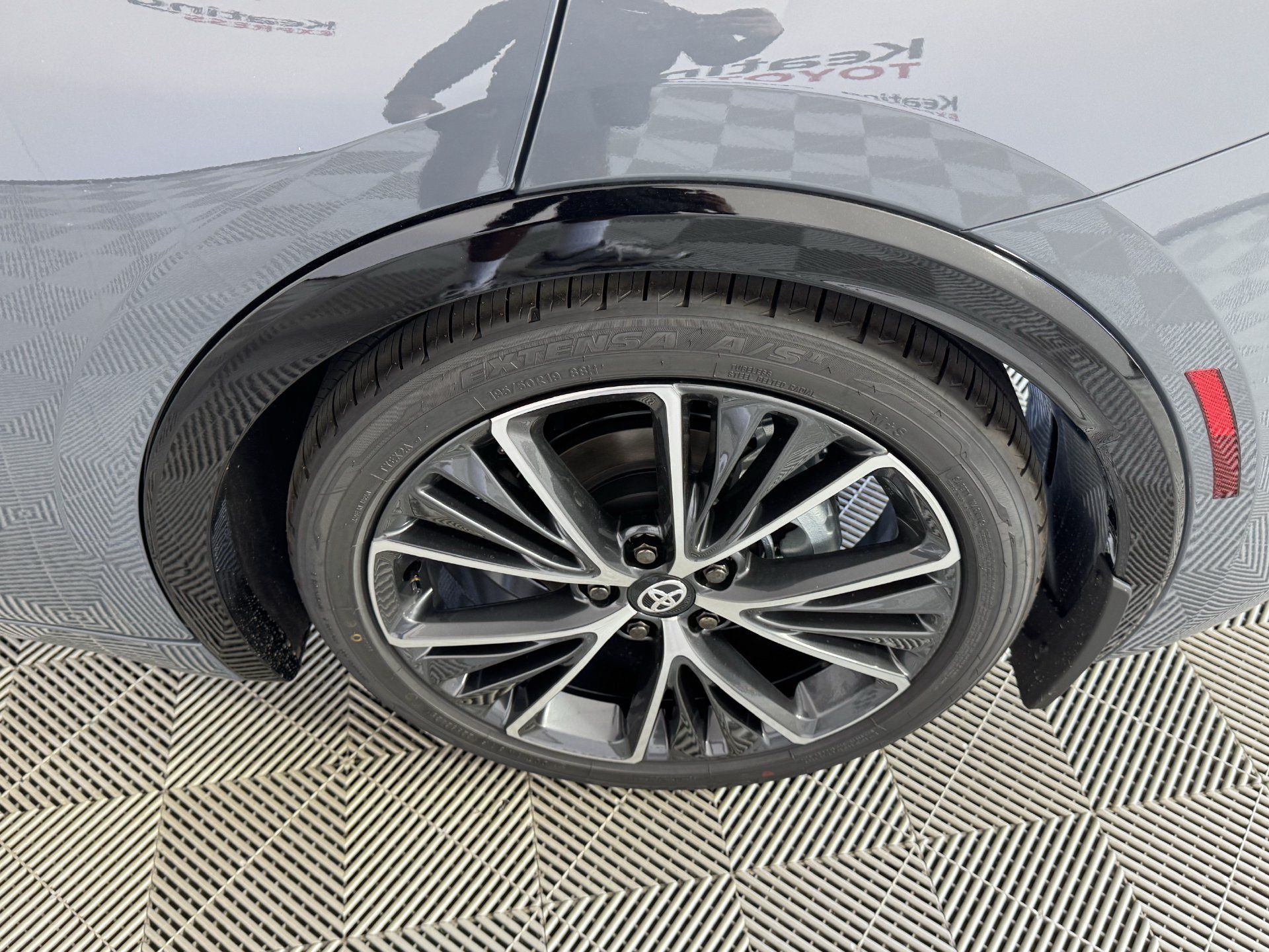 New 2027 Toyota Prius XLE FWD image 15