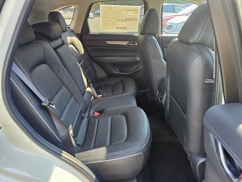New 2025 MAZDA CX-5 AWD 2.5 S w/ Premium Plus Pkg image 28