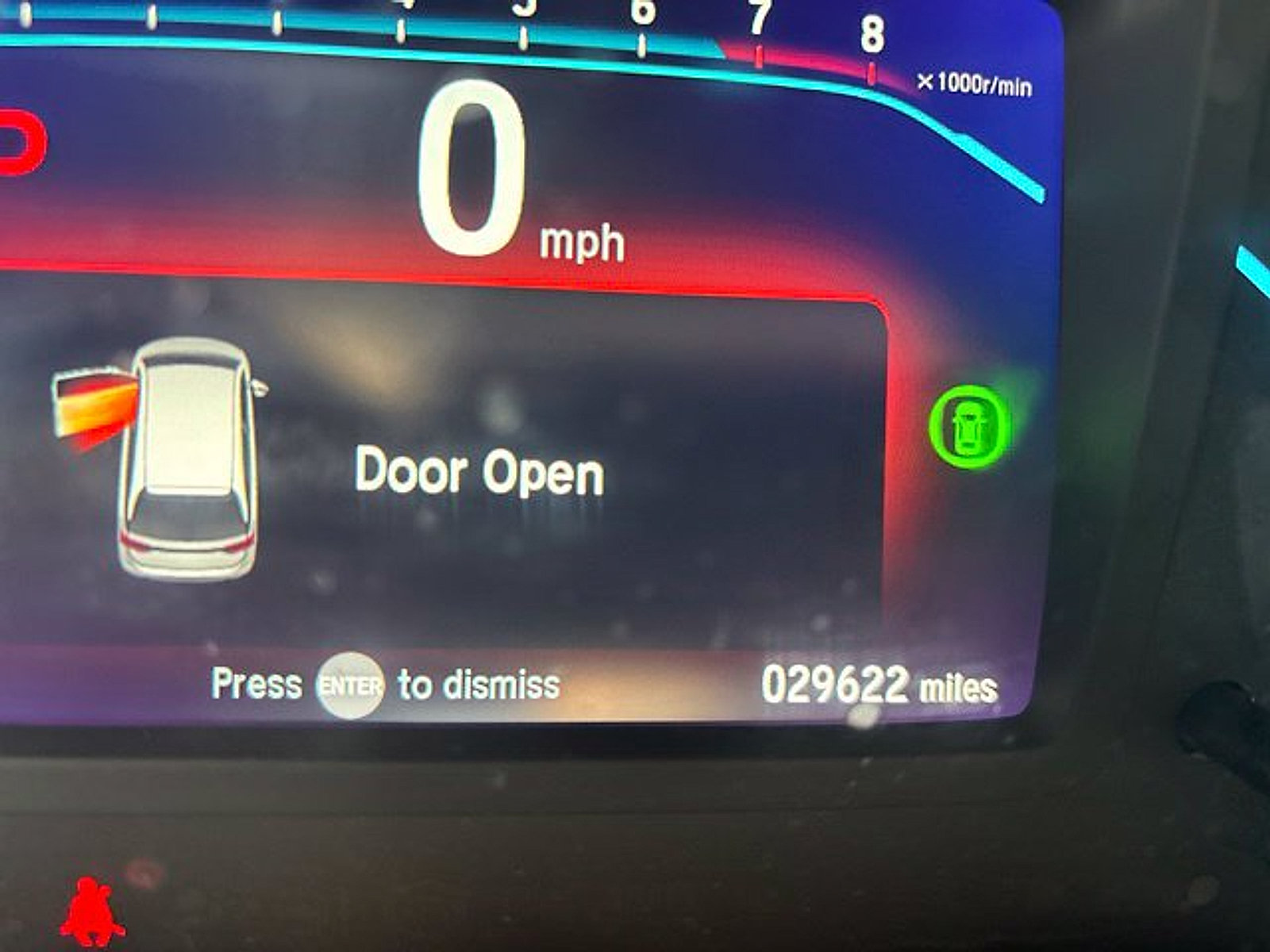 Used 2024 Honda Odyssey Touring image 3