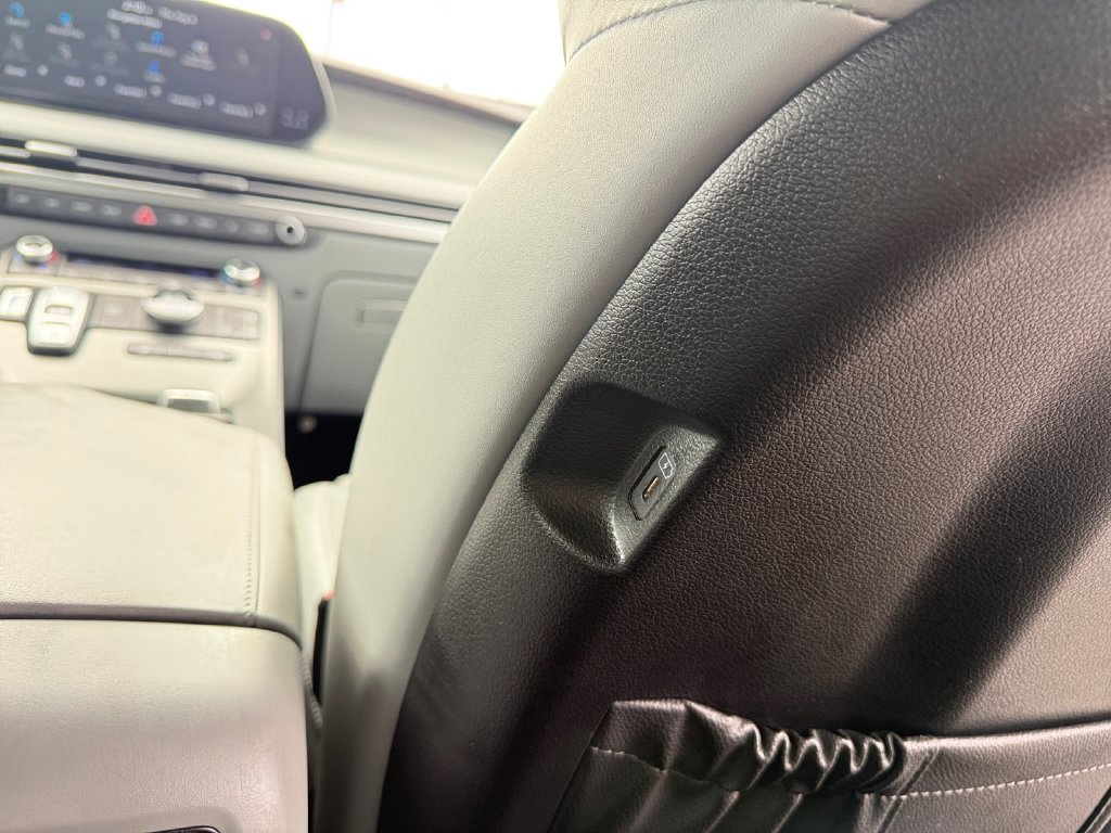 Used 2024 Hyundai Palisade SEL FWD image 22