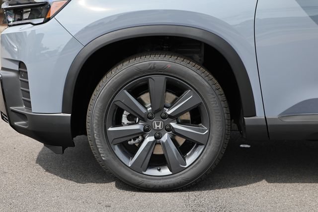 New 2026 Honda Pilot Sport image 7