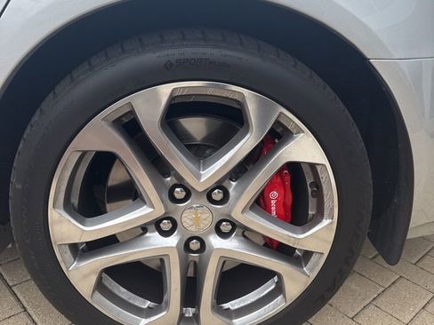 Used 2016 Chevrolet SS image 15