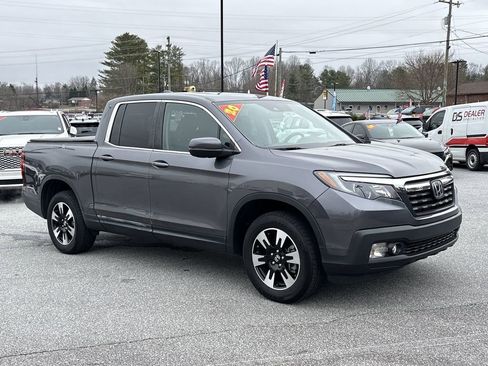 Used 2020 Honda Ridgeline RTL image 2