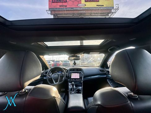 Used 2021 Nissan Maxima SR w/ Sport Mat Group FWD image 30