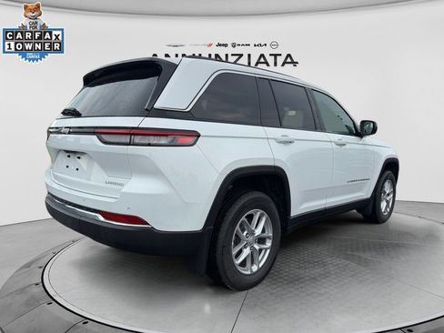 Certified 2025 Jeep Grand Cherokee Laredo X w/ Luxury Tech Group I AWD/4WD image 5