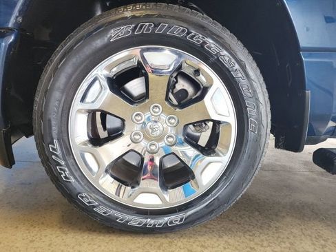Used 2022 RAM 1500 Big Horn AWD/4WD image 9
