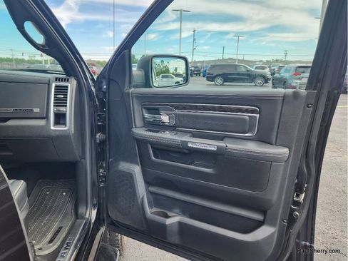 Used 2018 RAM 2500 Limited AWD/4WD image 46