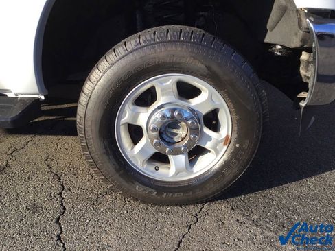 Used 2016 Ford F250 XL w/ Power Equipment Group image 23