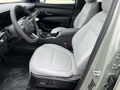 New 2026 Hyundai Santa Cruz SEL FWD image 7