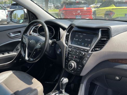 Used 2019 Hyundai Santa Fe XL w/ Cargo Package AWD/4WD image 20