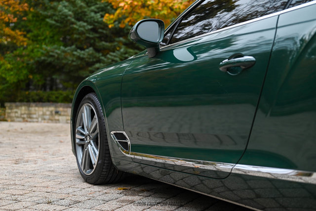 Used 2024 Bentley Continental GT V8 AWD/4WD image 87
