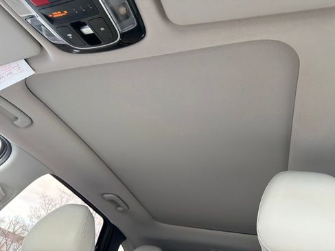 Used 2024 Hyundai Tucson Limited image 22