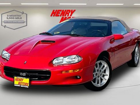 Used 2001 Chevrolet Camaro Z28 w/ SS Performance/Appearance Pkg image 3