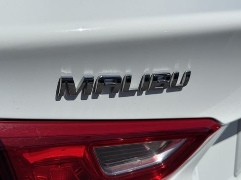 Used 2023 Chevrolet Malibu LT FWD image 14