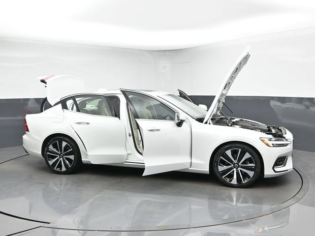 Used 2023 Volvo S60 B5 Ultimate w/ Climate Package FWD image 51