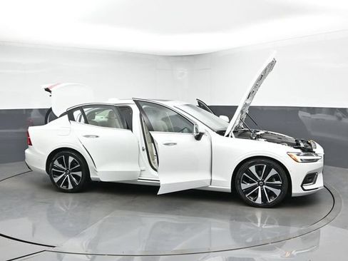 Used 2023 Volvo S60 B5 Ultimate w/ Climate Package FWD image 51