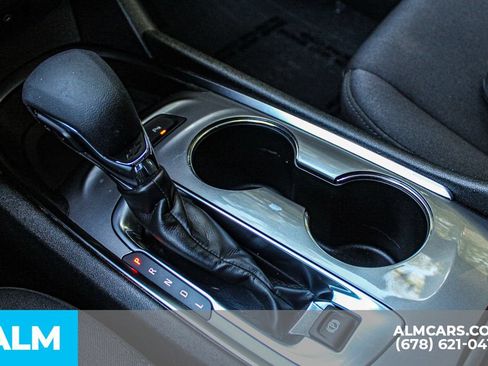 Used 2025 Chevrolet Malibu LT FWD image 35