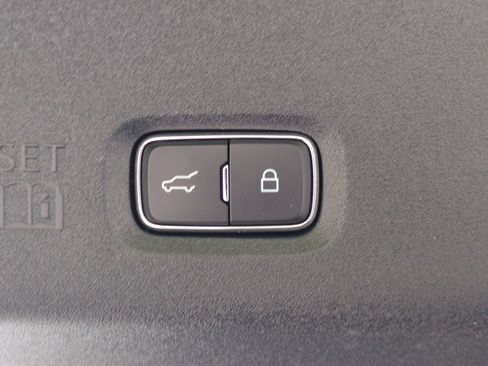Certified 2025 Ford Expedition Active RWD image 36