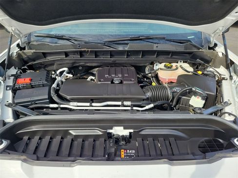 Used 2023 GMC Sierra 1500 Elevation image 29