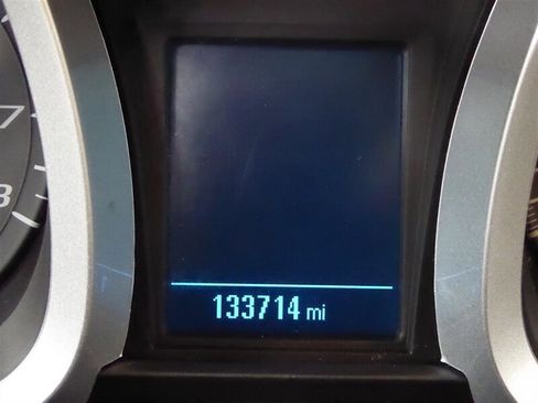 Used 2015 Chevrolet Equinox LT w/ Driver Convenience Package image 13