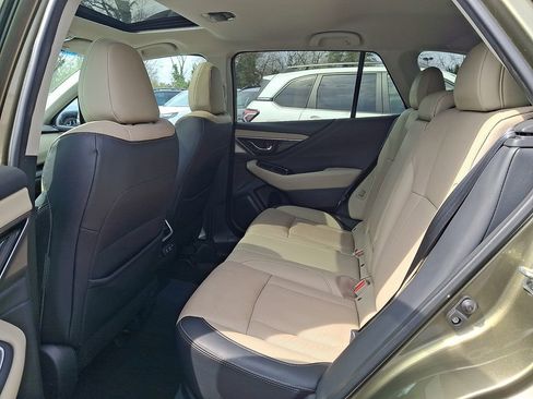 Used 2020 Subaru Outback Limited image 9